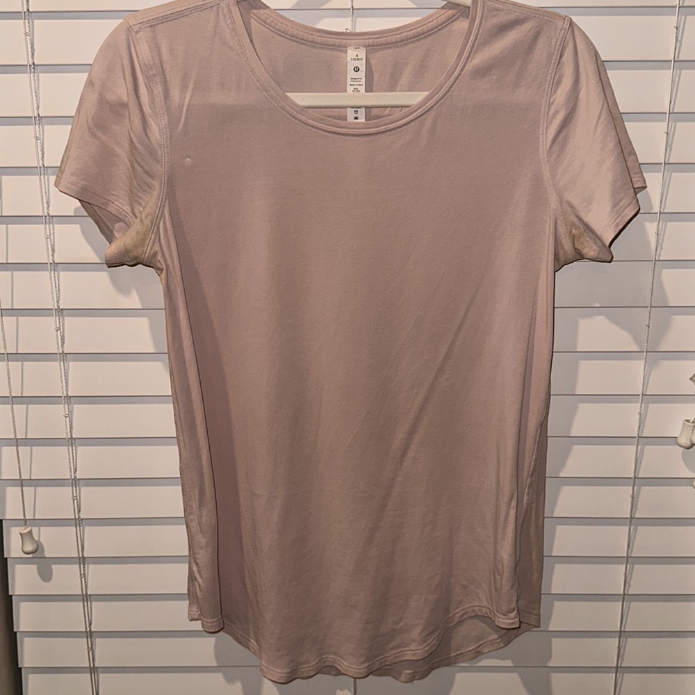 lululemon pink athletic top